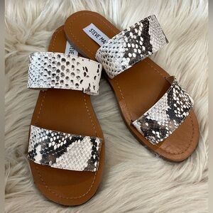 Steve Madden NIB Snake Print Double Strap Slide Sandals - White/Brown - Size 5.5